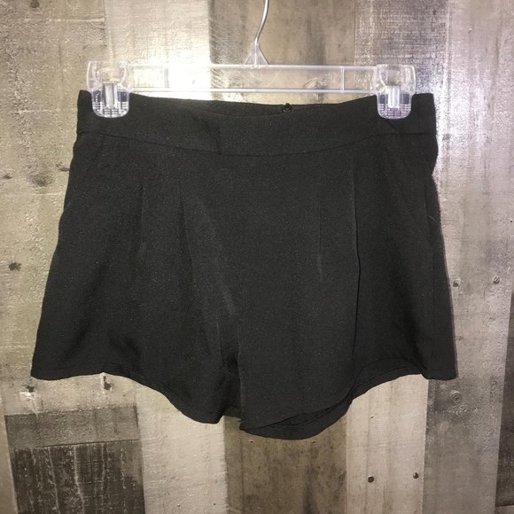 Black Small Shorts With Zipper-unbranded - Picture 3 of 12